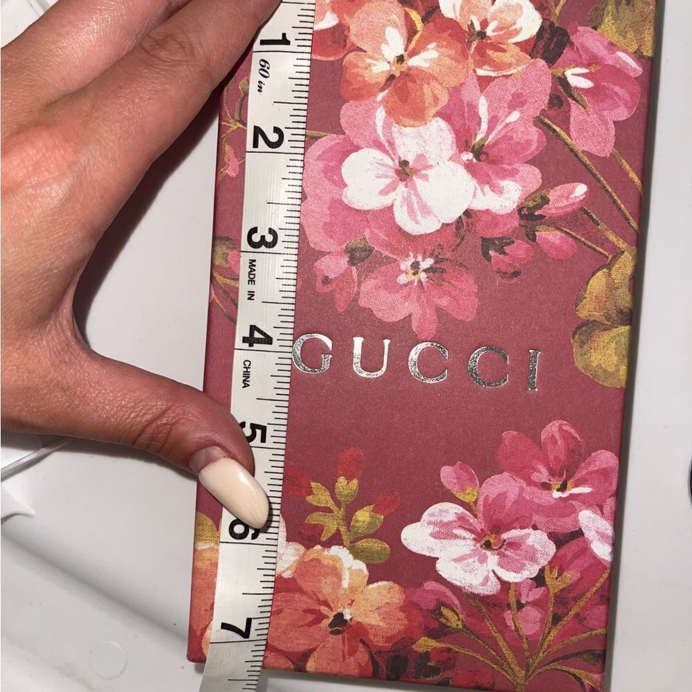 GUCCI Floral Box GUCCI Floral Box GUCCI Floral Box GUCCI Floral Box GUCCI - Picture 2 of 6